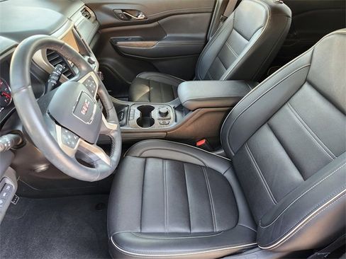 Used 2023 GMC Acadia Denali w/ Black Diamond Edition image 13