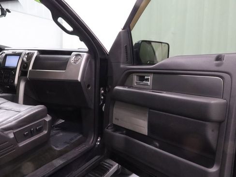 Used 2014 Ford F150 FX4 w/ Equipment Group 402A Luxury AWD/4WD image 16