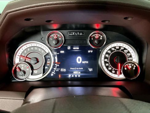 Used 2017 RAM 1500 Laramie w/ Convenience Group image 25