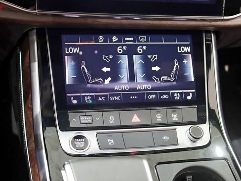 Used 2025 Audi Q8 Premium Plus AWD/4WD image 25