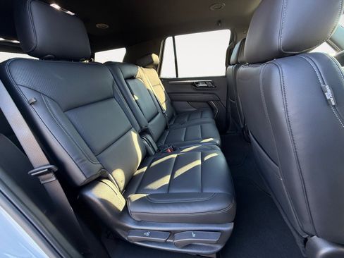 New 2026 Chevrolet Tahoe LS image 18