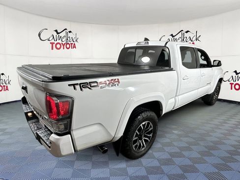 Used 2022 Toyota Tacoma TRD Sport image 8