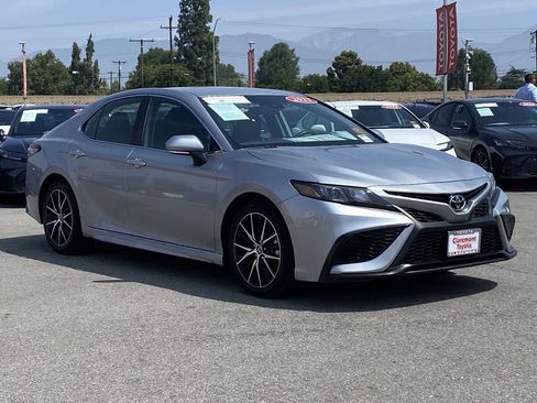 Certified 2023 Toyota Camry SE FWD image 43