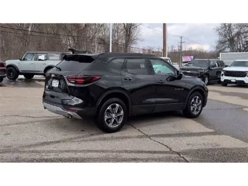 Certified 2023 Chevrolet Blazer LT AWD/4WD image 8