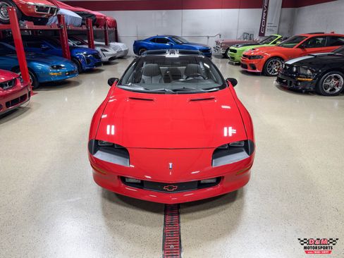 Used 1994 Chevrolet Camaro Z28 RWD image 28