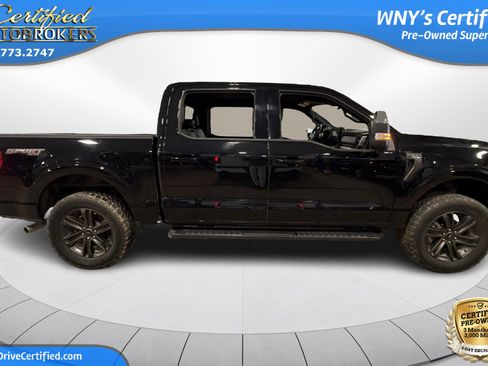 Used 2022 Ford F150 Lariat w/ Equipment Group 502A High AWD/4WD image 4