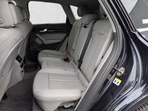 Used 2019 Audi Q5 2.0T Premium Plus w/ Premium Plus Package image 20