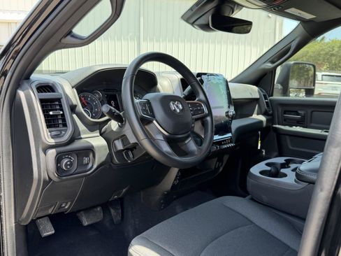 Used 2025 RAM 2500 Tradesman AWD/4WD image 15