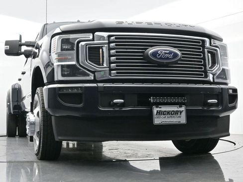 Used 2022 Ford F350 Platinum image 52