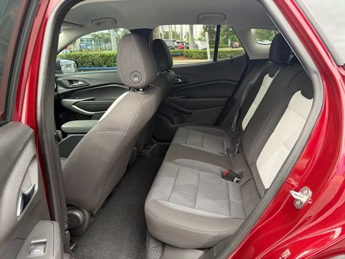 Certified 2024 Chevrolet Trax LS FWD image 13