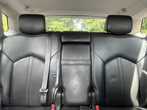 Used 2011 Cadillac SRX Performance FWD image 19
