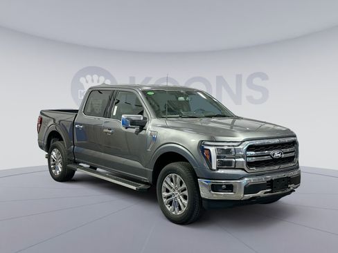 New 2025 Ford F150 Lariat w/ Equipment Group 501A Mid image 10
