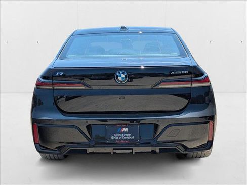 New 2025 BMW i7 xDrive60 image 7