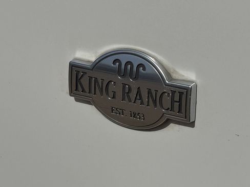 Used 2023 Ford Expedition Max King Ranch image 11