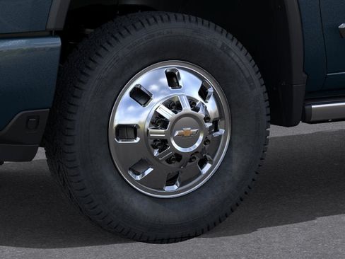 New 2026 Chevrolet Silverado 3500 High Country w/ High Country Premium Package AWD/4WD image 9