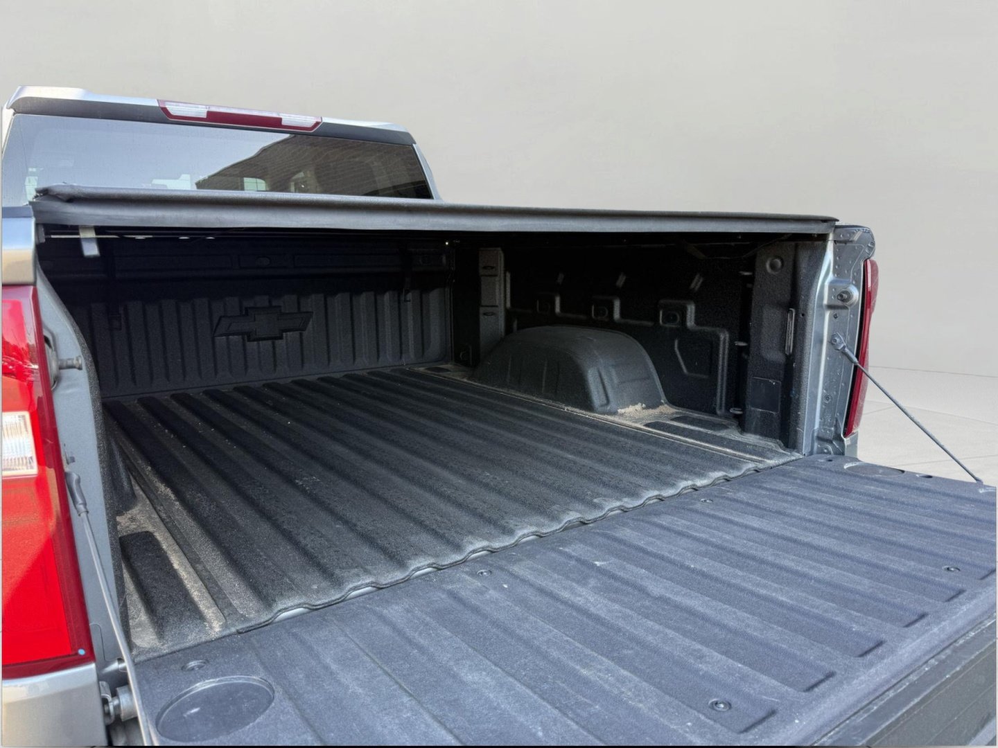 Used 2022 Chevrolet Silverado 1500 RST AWD/4WD image 16