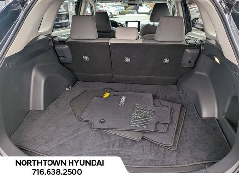 Used 2024 Toyota RAV4 XLE image 31