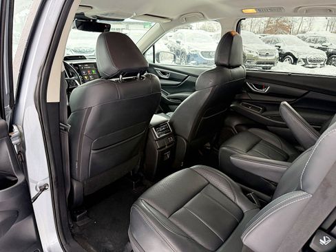Used 2023 Subaru Ascent Limited image 18