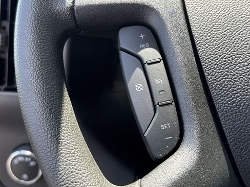 New 2025 GMC Savana 3500 Extended w/ Power Convenience Package image 18