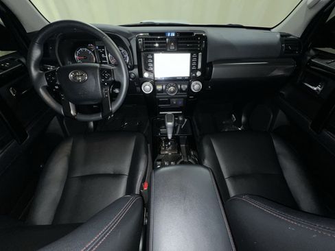 Used 2022 Toyota 4Runner TRD Off-Road Premium w/ TRD Black Wheel Package (TMS) AWD/4WD image 34
