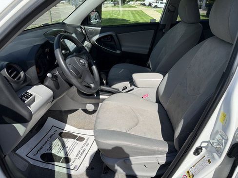 Used 2010 Toyota RAV4 2WD V6 image 9