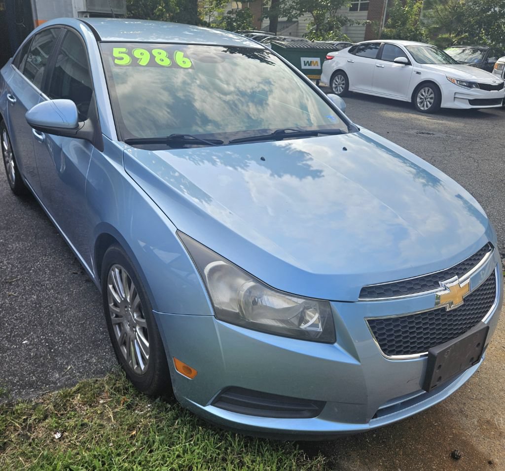 Used 2012 Chevrolet Cruze Eco FWD image 1