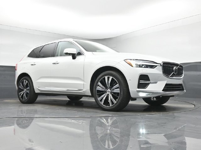 Used 2023 Volvo XC60 B5 Plus w/ Protection Package Premier FWD image 10