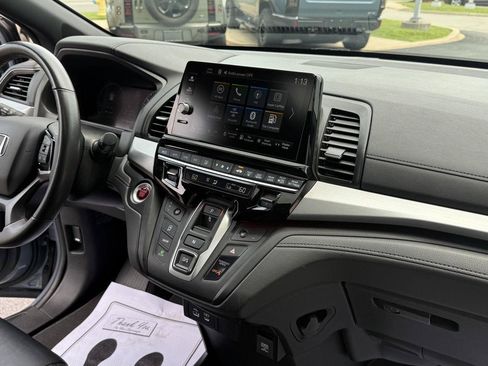 Used 2025 Honda Odyssey Sport-L image 19