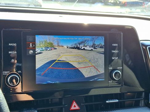 Used 2023 Kia Sportage LX image 24