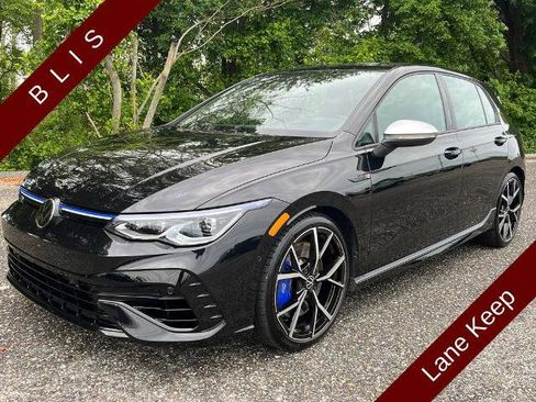 Used 2023 Volkswagen Golf R AWD/4WD image 4