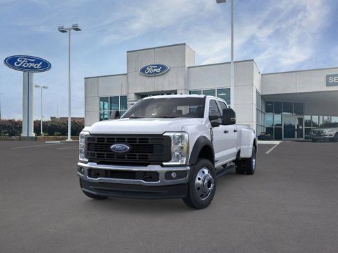 New 2026 Ford F450 XL w/ XL Driver Assist Package image 2