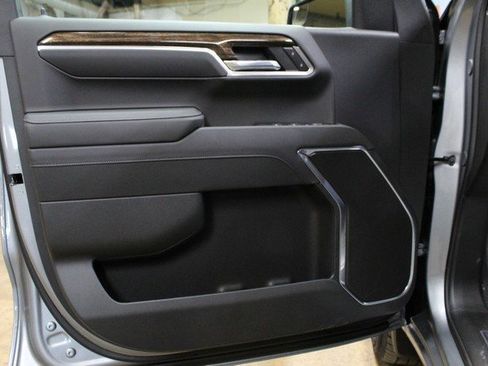 New 2026 GMC Sierra 1500 Elevation image 15