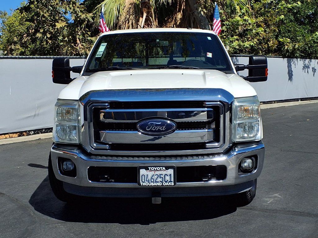 Used 2012 Ford F350 Lariat RWD image 2
