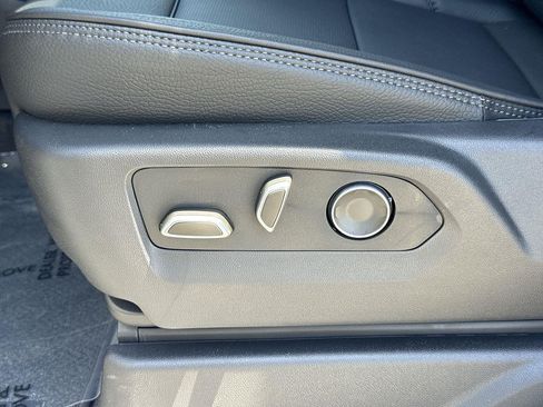 New 2026 GMC Yukon Denali AWD/4WD image 21