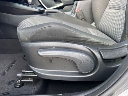 Certified 2023 Kia Soul LX w/ LX Technology Package FWD image 18