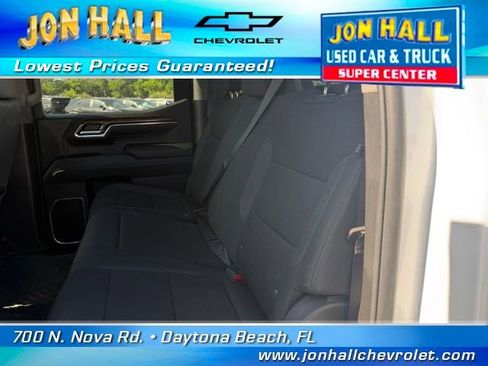 Certified 2024 Chevrolet Silverado 1500 LT w/ Z71 Off-Road Package image 18