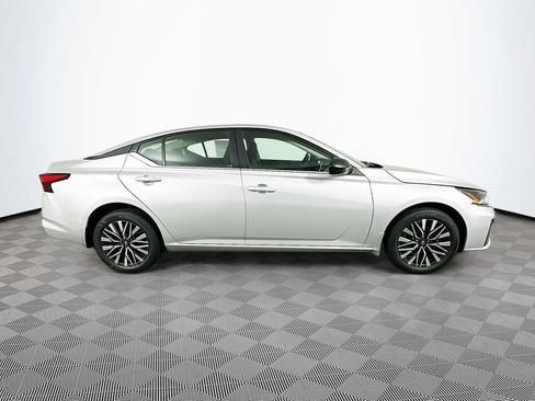 New 2026 Nissan Altima 2.5 SV AWD/4WD image 11
