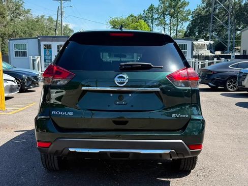 Used 2018 Nissan Rogue SV AWD/4WD image 5