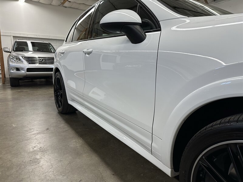 Used 2014 Porsche Cayenne GTS AWD/4WD image 19