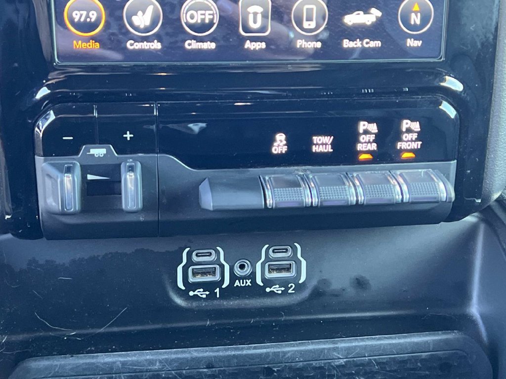 Used 2020 RAM 1500 Laramie w/ Sport Appearance Package RWD image 39