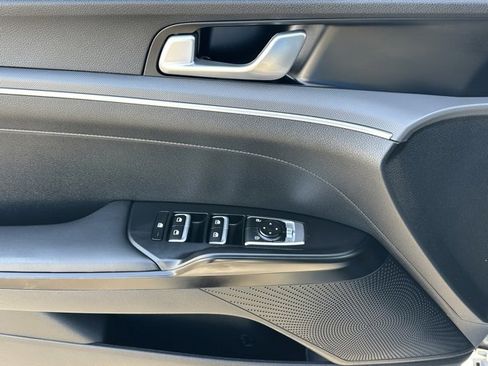Used 2022 Kia K5 GT-Line image 19