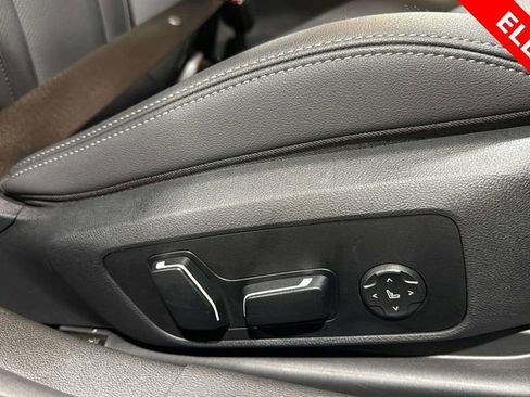 Used 2025 BMW i4 xDrive40i w/ M Sport Package AWD/4WD image 12
