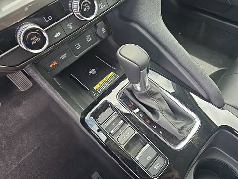 New 2026 Acura Integra FWD image 19