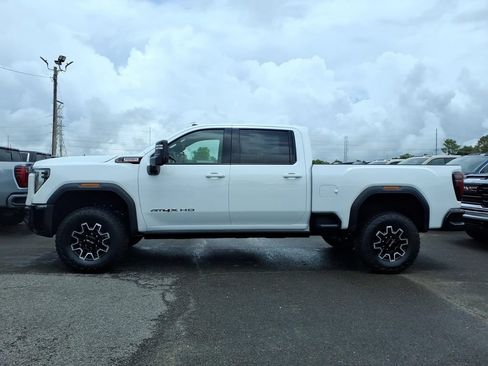 New 2026 GMC Sierra 2500 AT4X AWD/4WD image 4