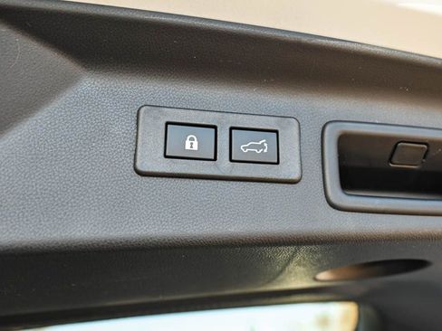 New 2026 Subaru Forester Premium image 9