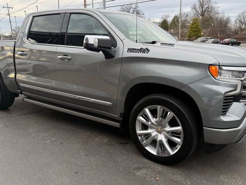Used 2023 Chevrolet Silverado 1500 High Country w/ High Country Premium Package image 8