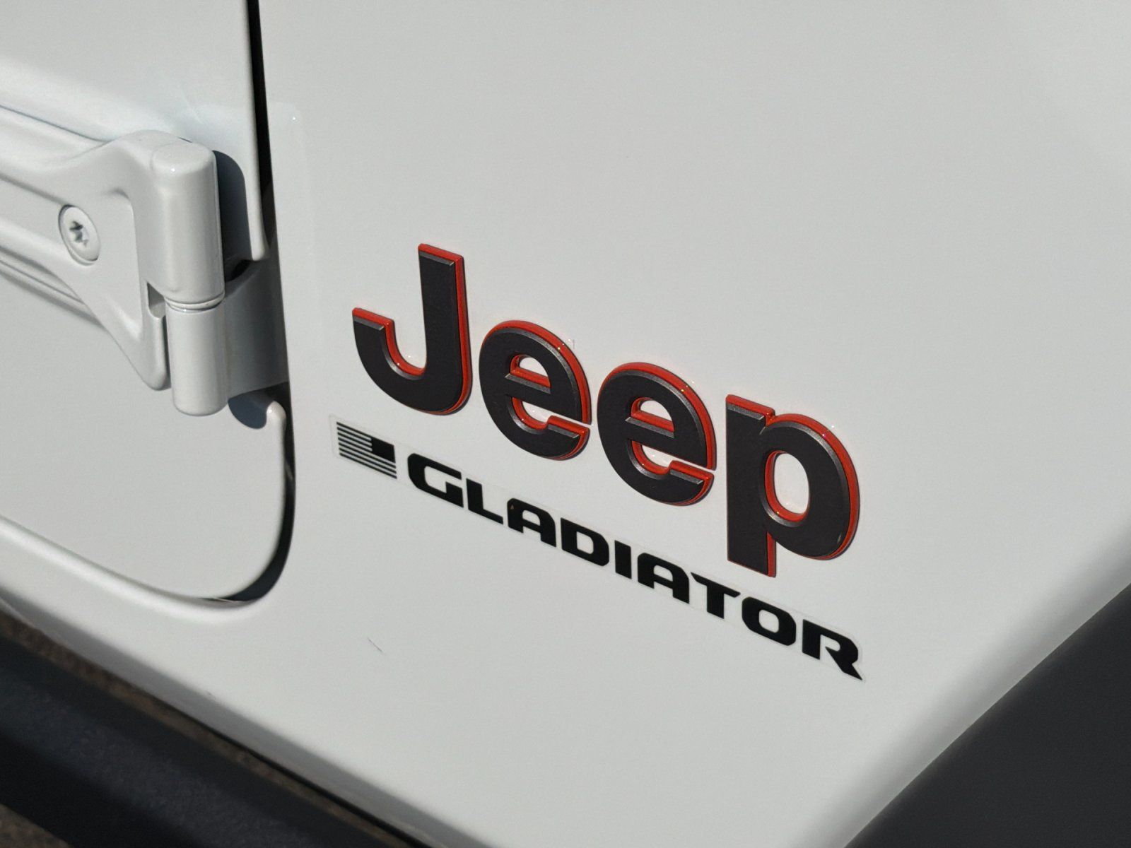 Used 2026 Jeep Gladiator Mojave AWD/4WD image 37