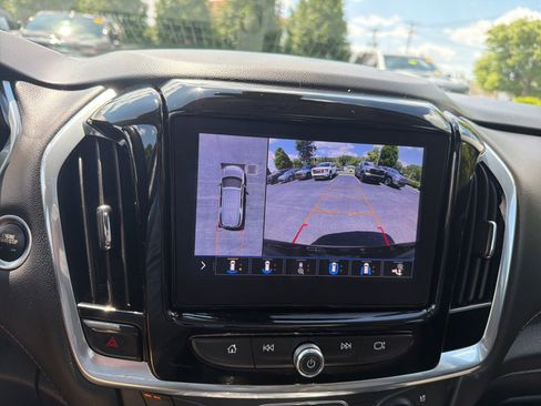 Used 2020 Chevrolet Traverse Premier w/ LPO, Cargo Package AWD/4WD image 21