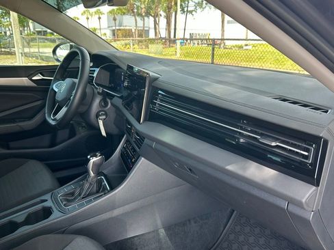 Used 2025 Volkswagen Jetta S FWD image 44