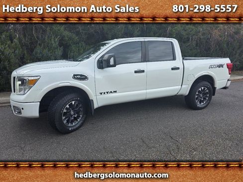 Used 2017 Nissan Titan PRO-4X w/ Pro-4x Convenience Package image 1